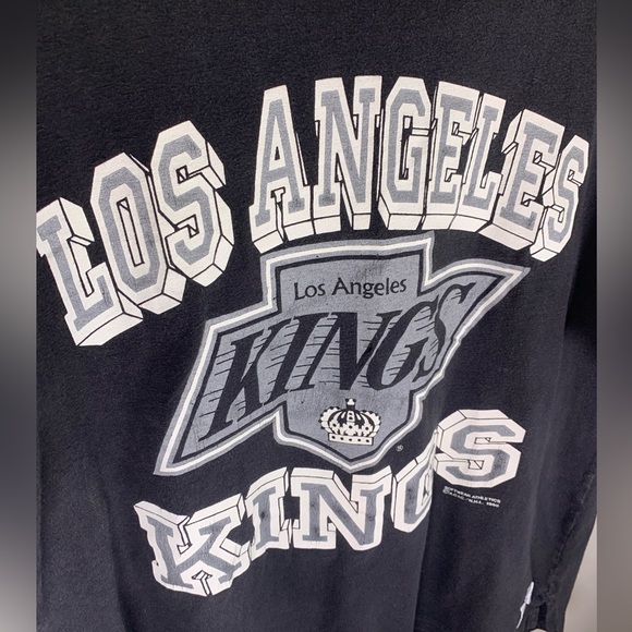 Vintage 1989 Los Angeles kings graphic shirt - Picture 2 of 13